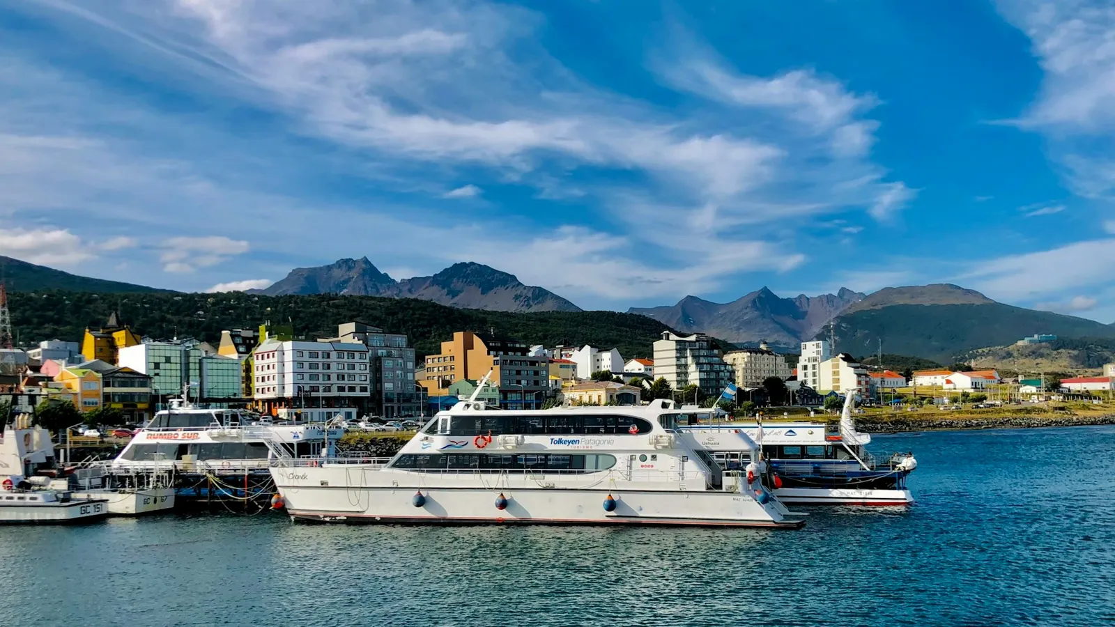 Which Countries to Choose for a South America Boat Tour?