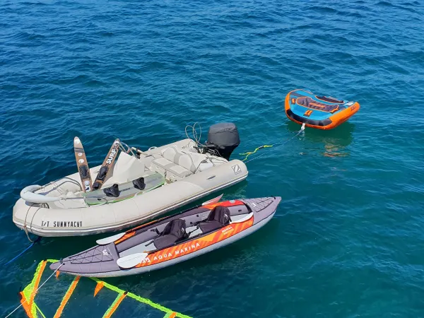 SeaToys Tender+buoy