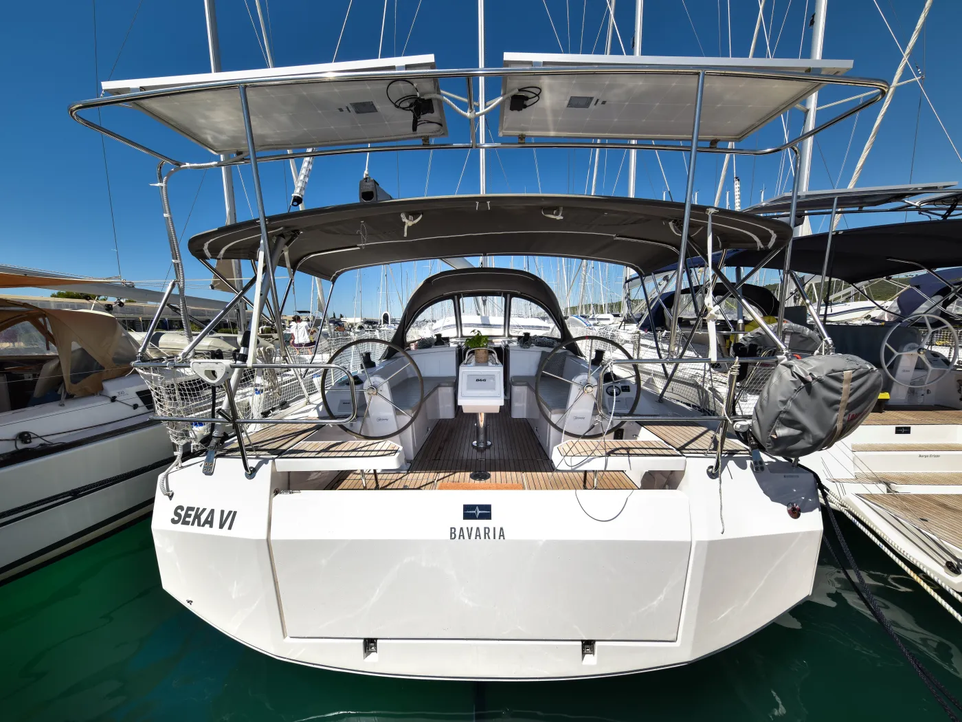 Seka VI - Yelkenli içinde Bibinje