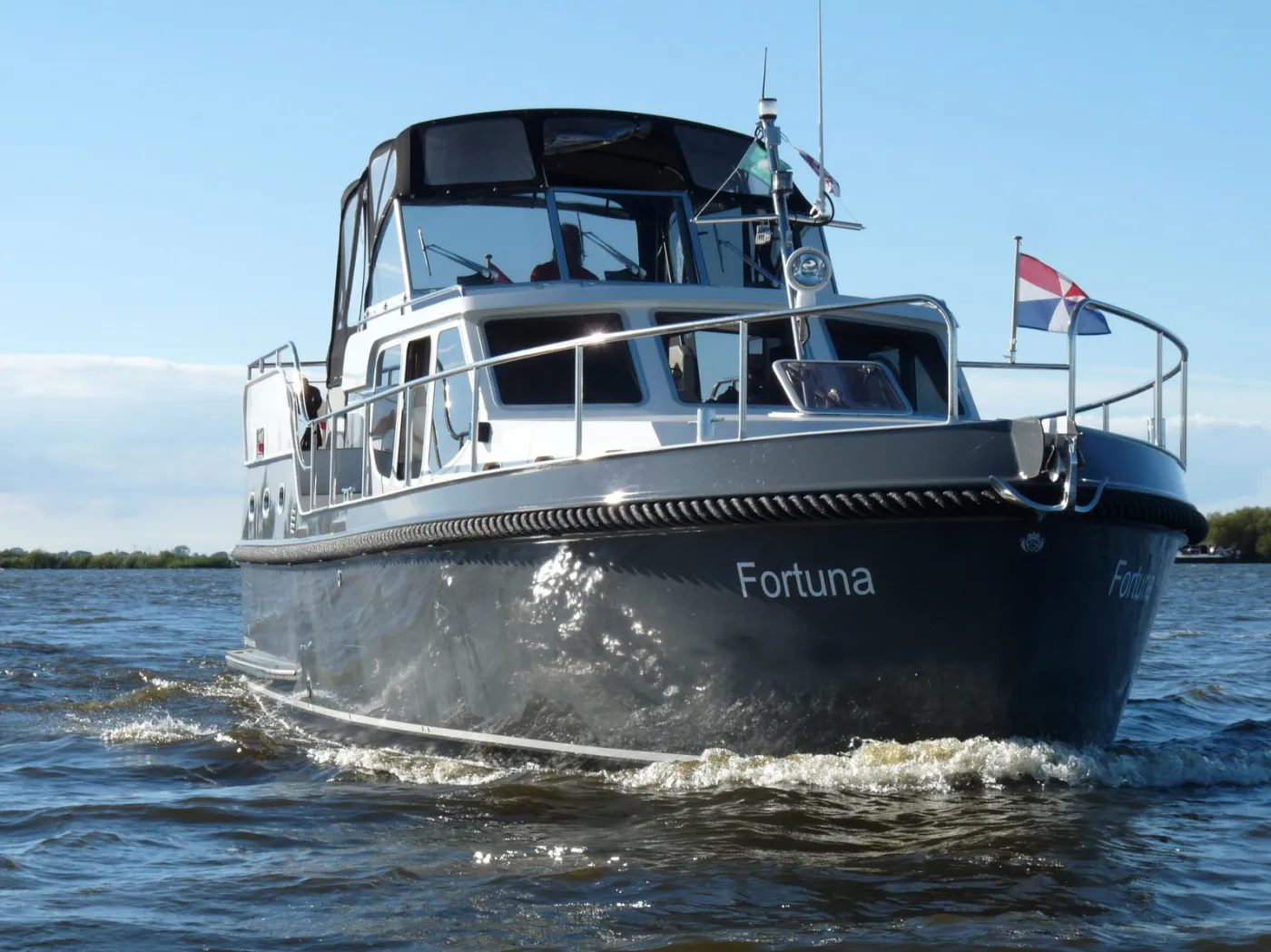 Fortuna - Motor Yacht in Akkrum