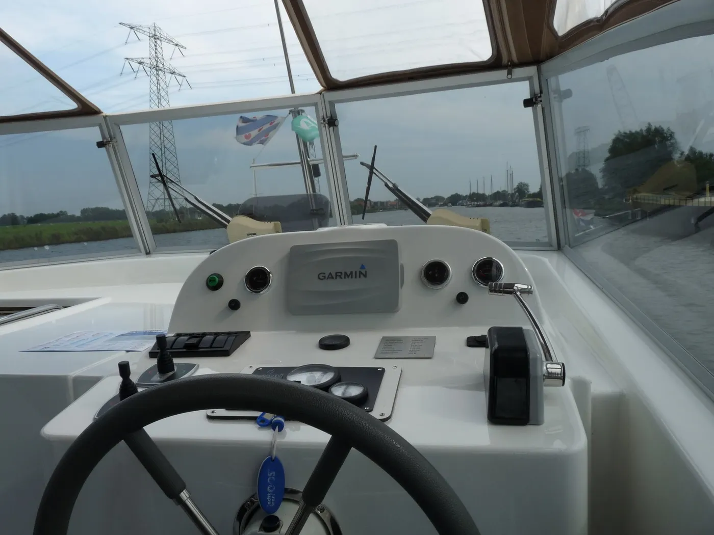 Euphoria - Motor Yat içinde Akkrum