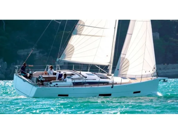 ΙΝΟ - Sailboat in Alimos