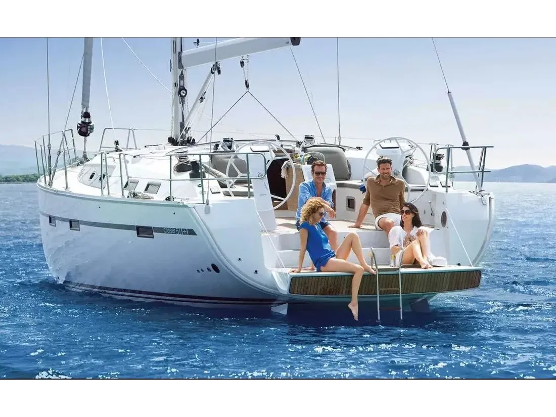 OREO - Sailboat in Skiathos