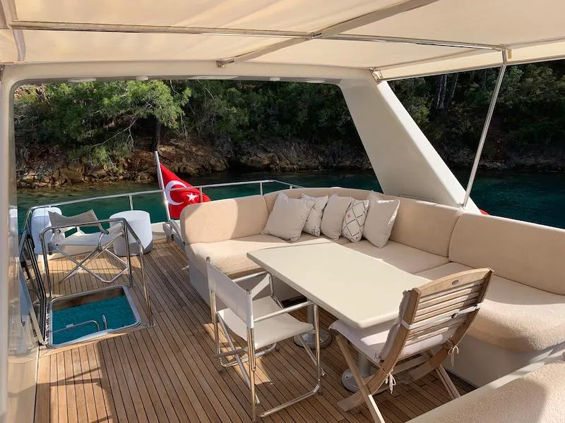 Atil - Motor Yat içinde Fethiye