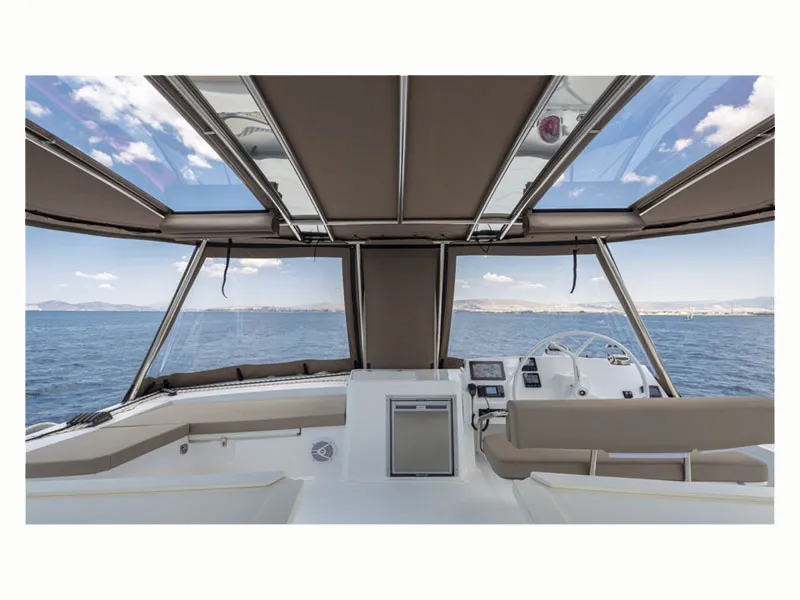License to chill - Catamaran in Alimos