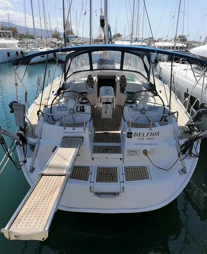 Delfios - Sailboat in Preveza