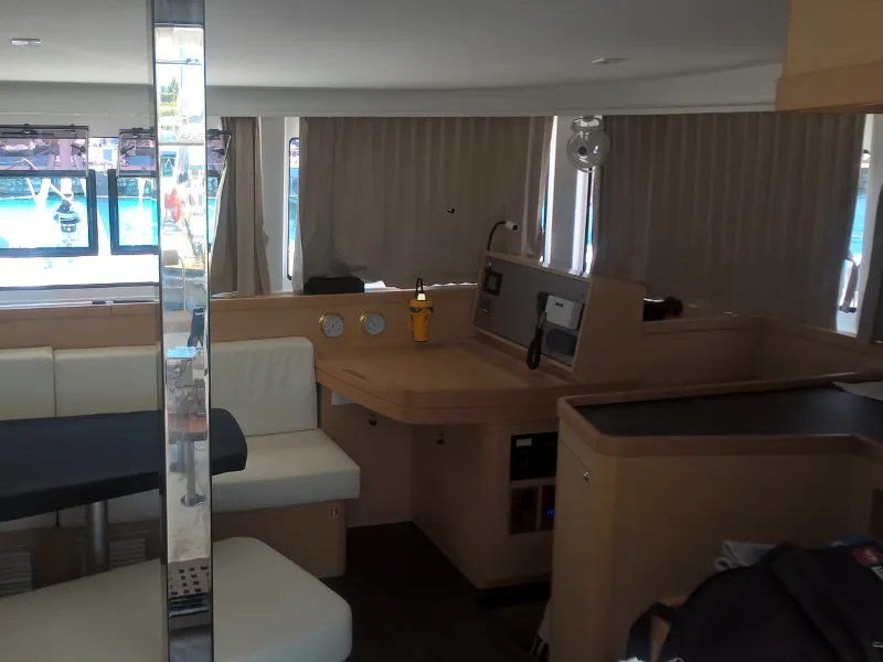 Aeolian Breeze - Catamaran in Preveza