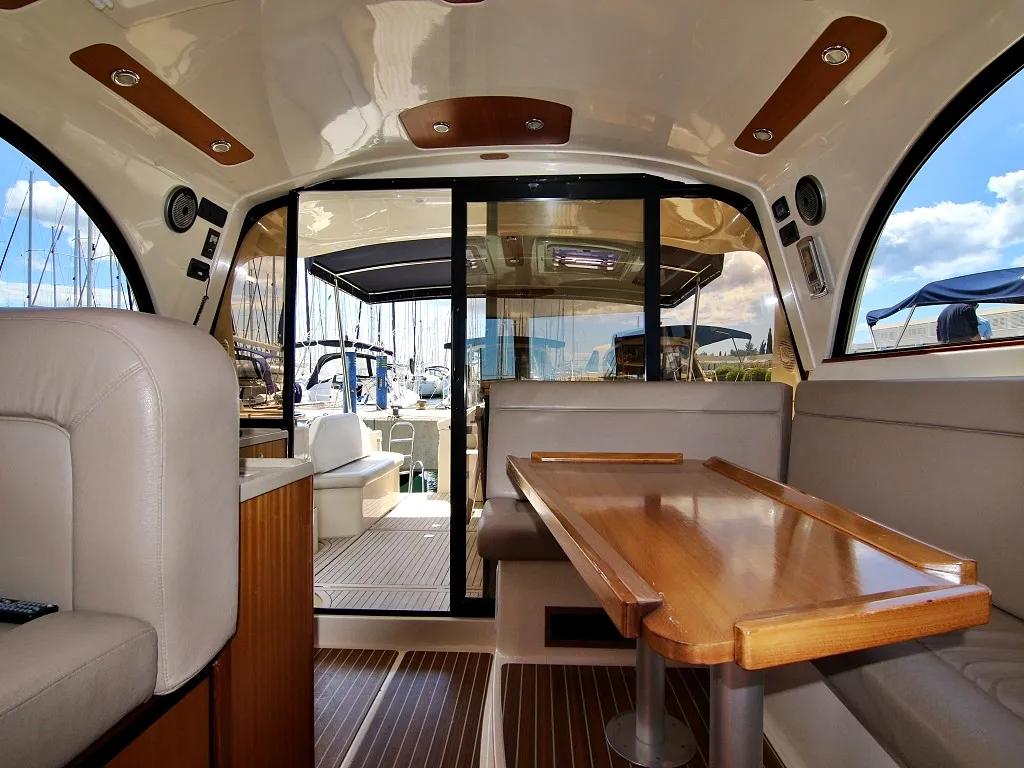 FRANKA - Motor Yacht in Bibinje