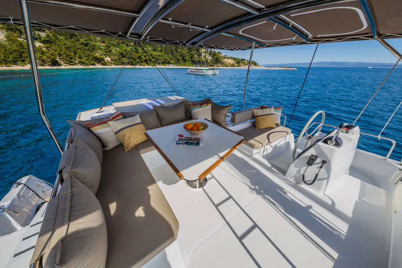 MIRAGE - Catamaran in Karagözler