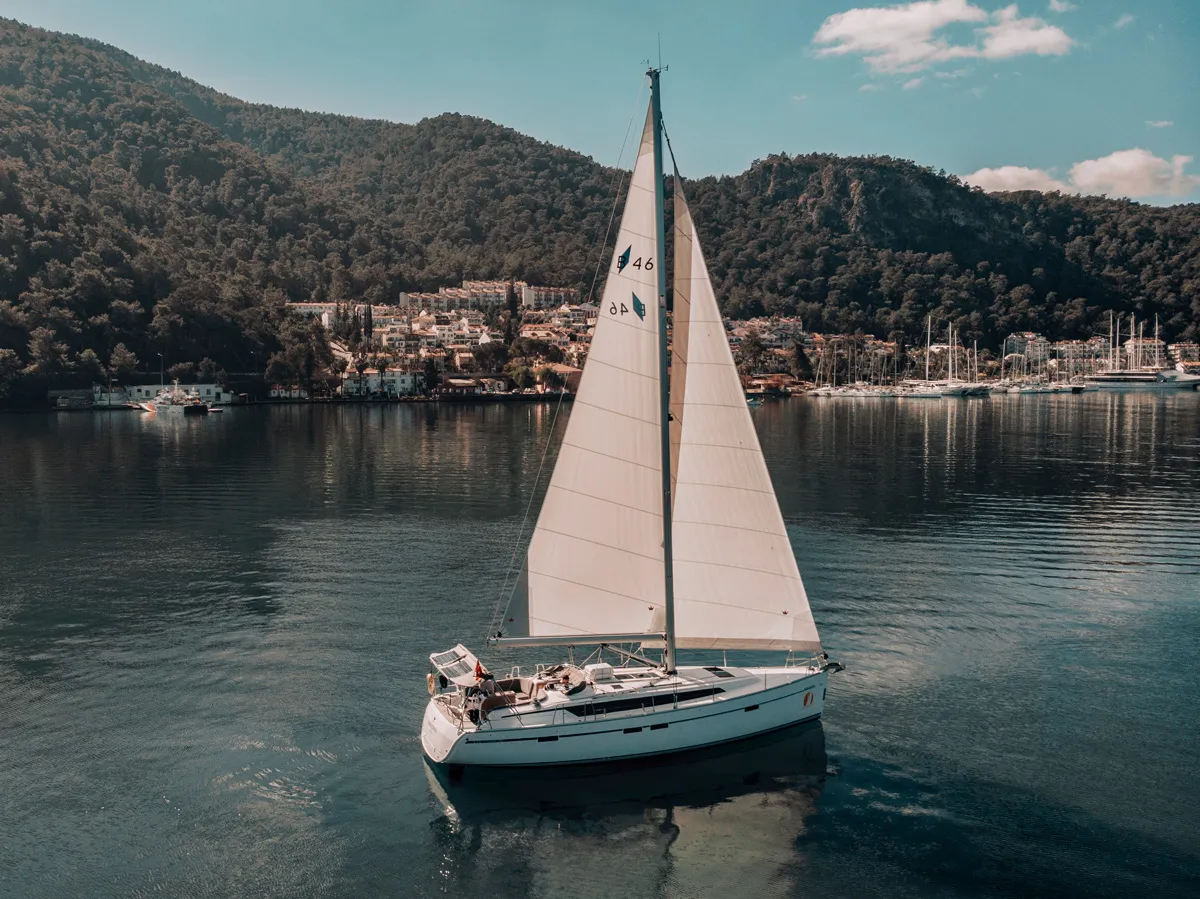 ISTANBUL - Sailboat in Karagözler