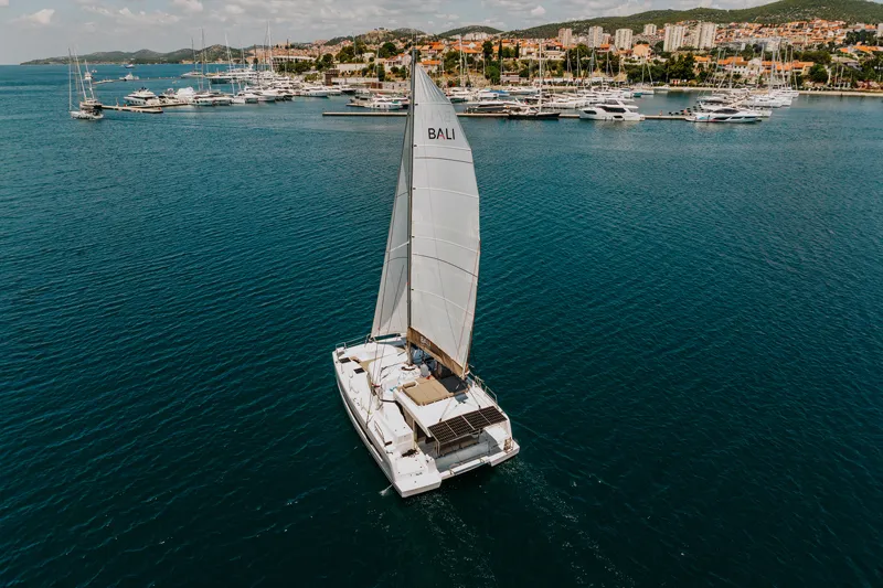 NOR - Catamaran in Šibenik