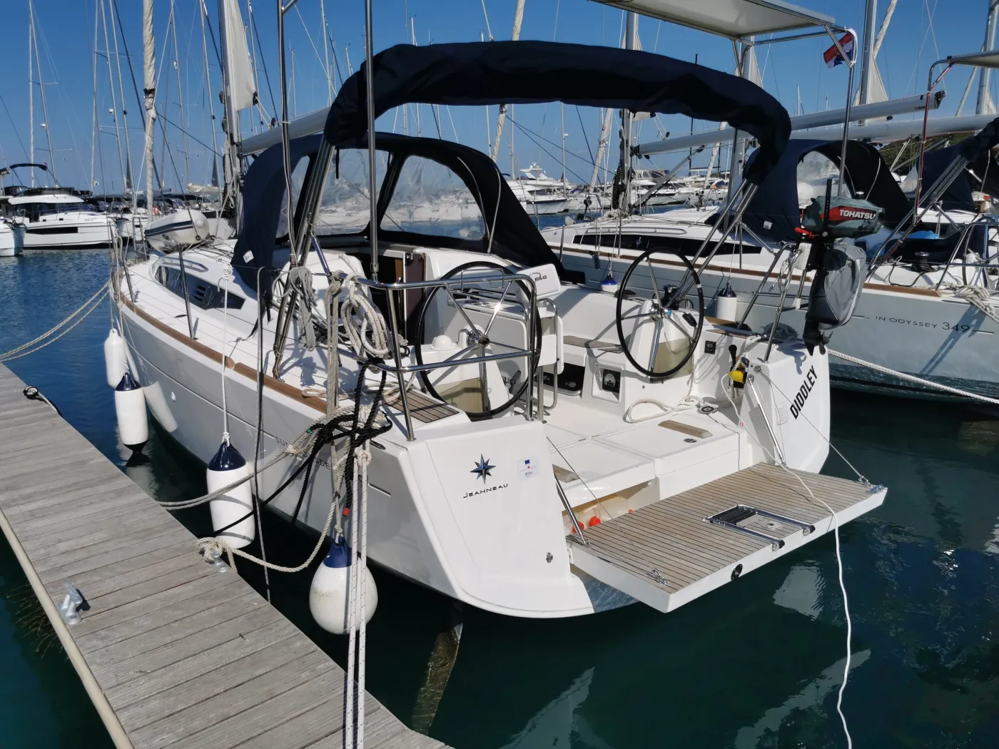 Diddley - Sailboat in Drage