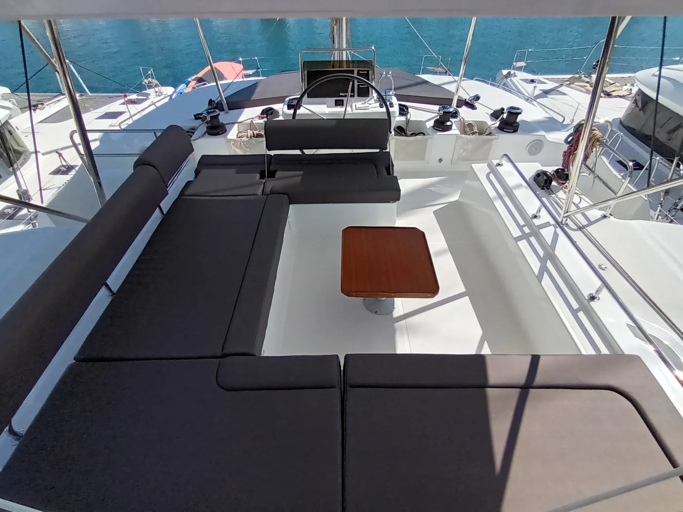 ACHILLEAS - Catamaran in Alimos