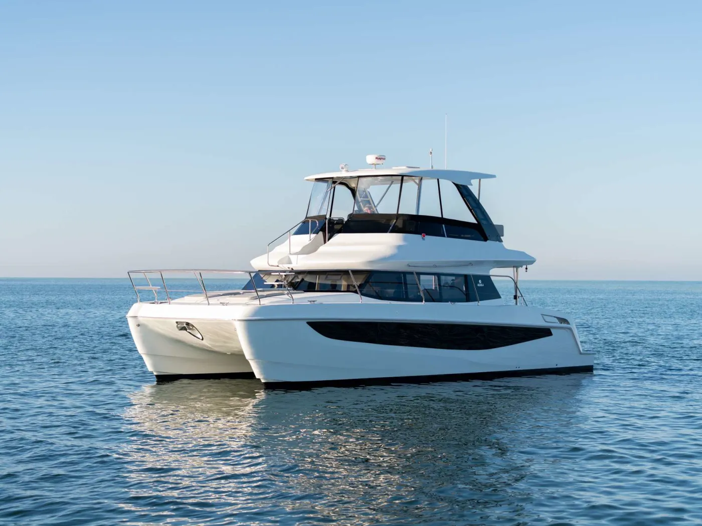 Seaduction - Catamaran in Anatoliki Attiki