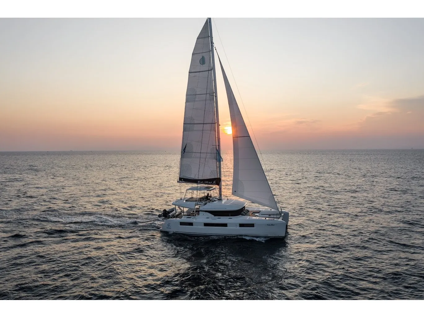 KaLiMar - Katamaran içinde Alimos