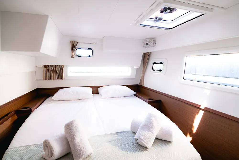 Blue Trident - Catamaran in Tourlos