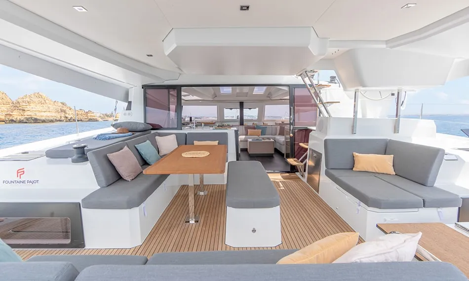 Olympia Athena - Skippered - Catamaran in Tourlos