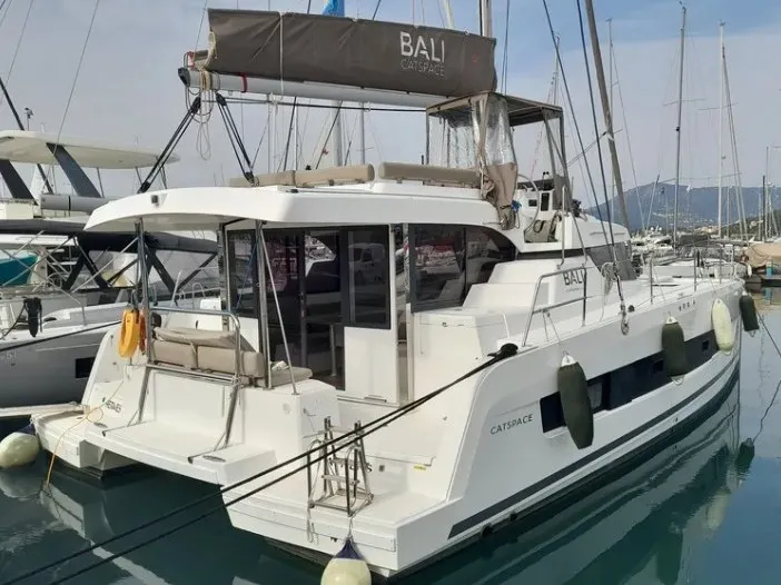 Hermes - Catamaran in Preveza