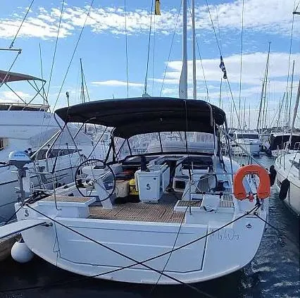 My Way - Sailboat in Alimos
