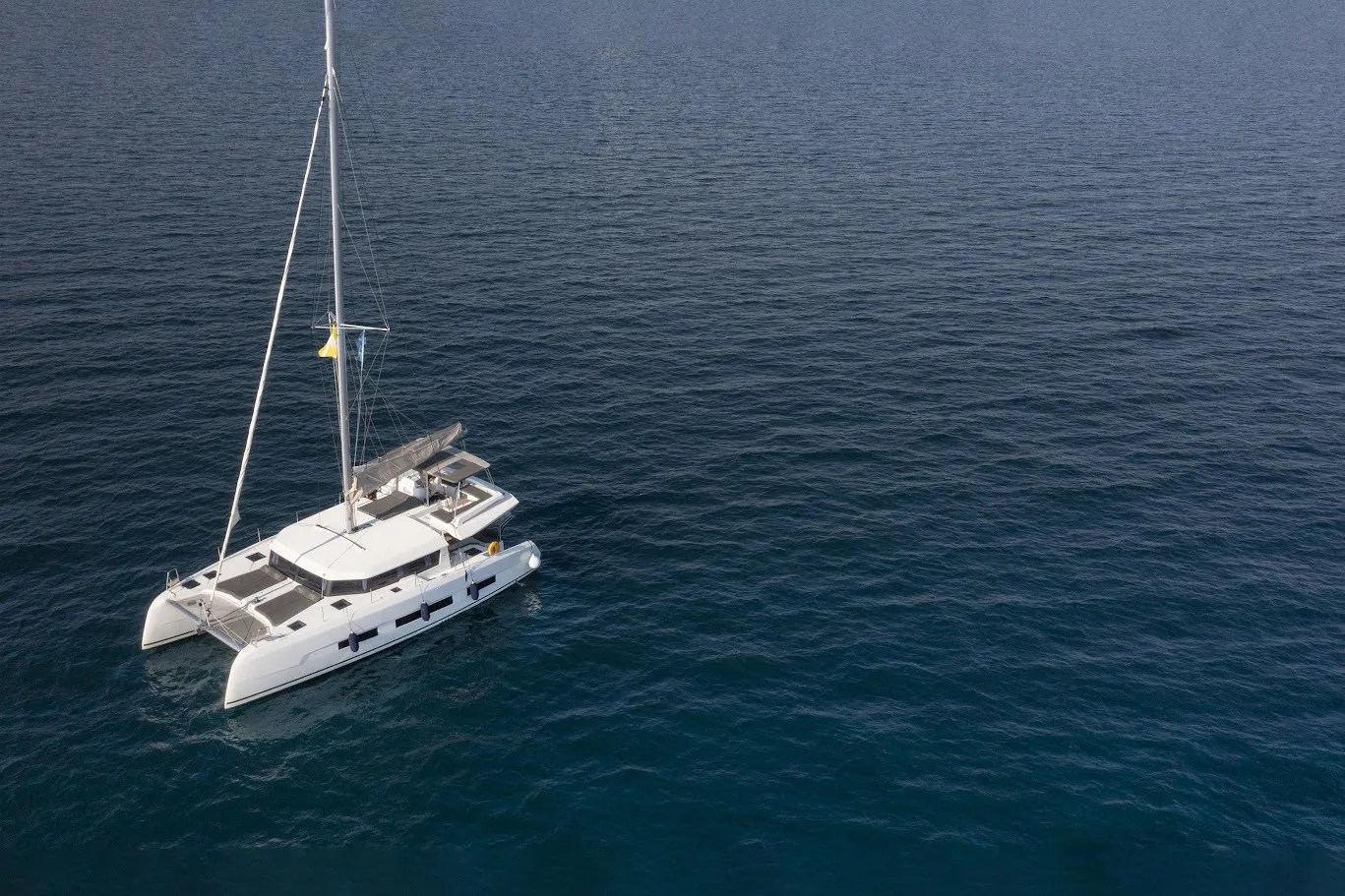 Diva - Skippered - Katamaran içinde Alimos