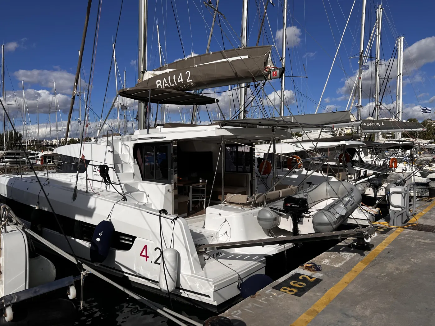 MARE BLU - Catamaran in Alimos