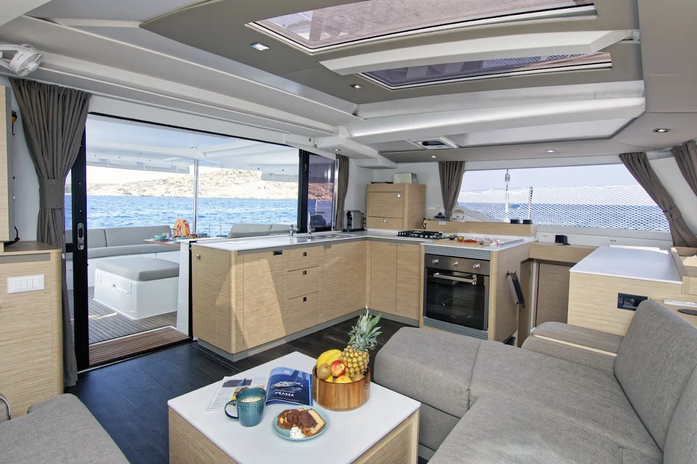 Helidoni - Skippered - Catamaran in Volos