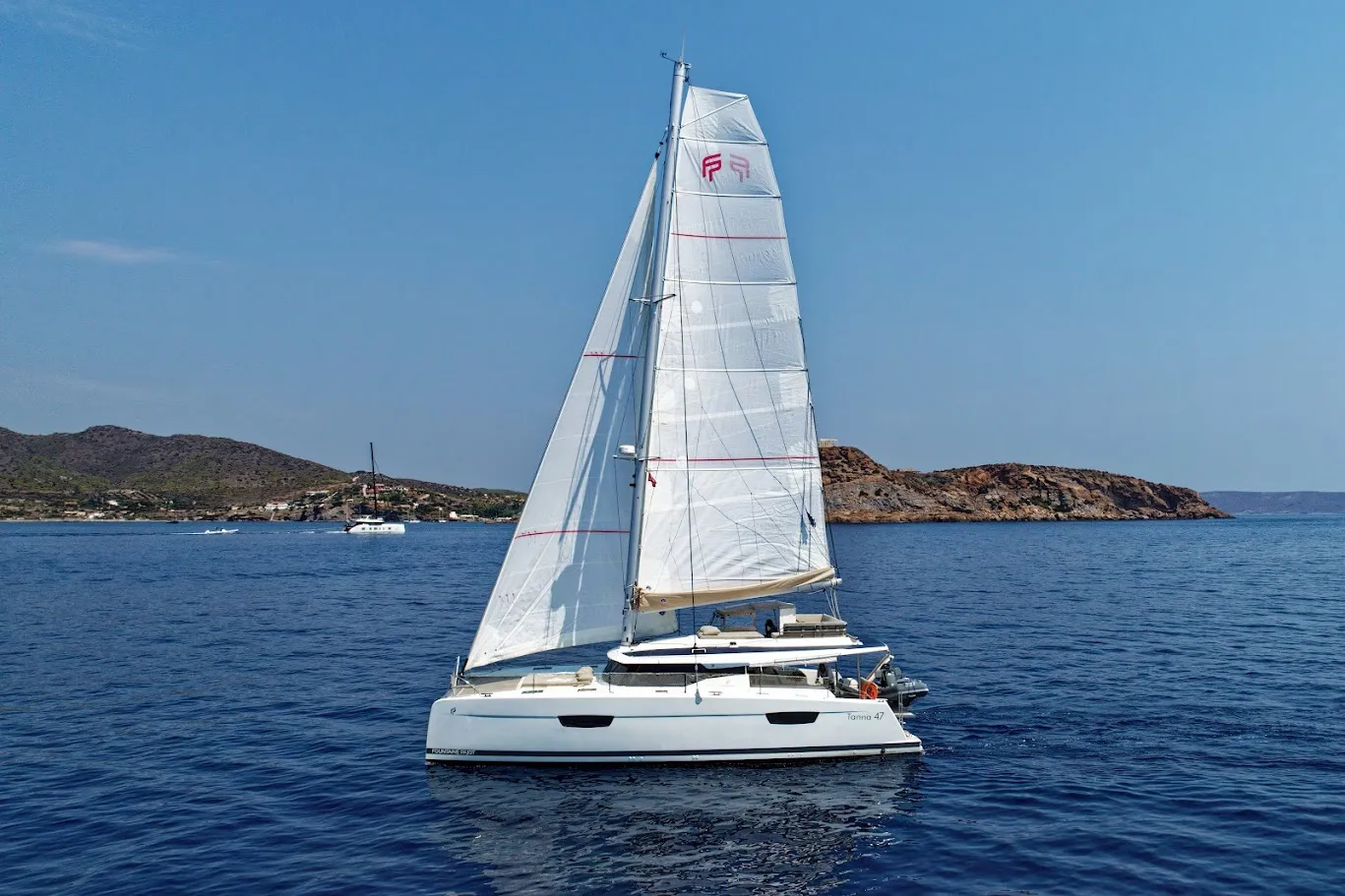 Helidoni - Skippered - Catamaran in Volos