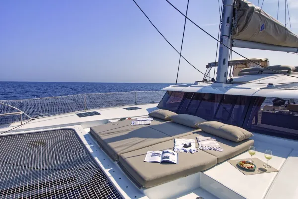 Helidoni - Skippered