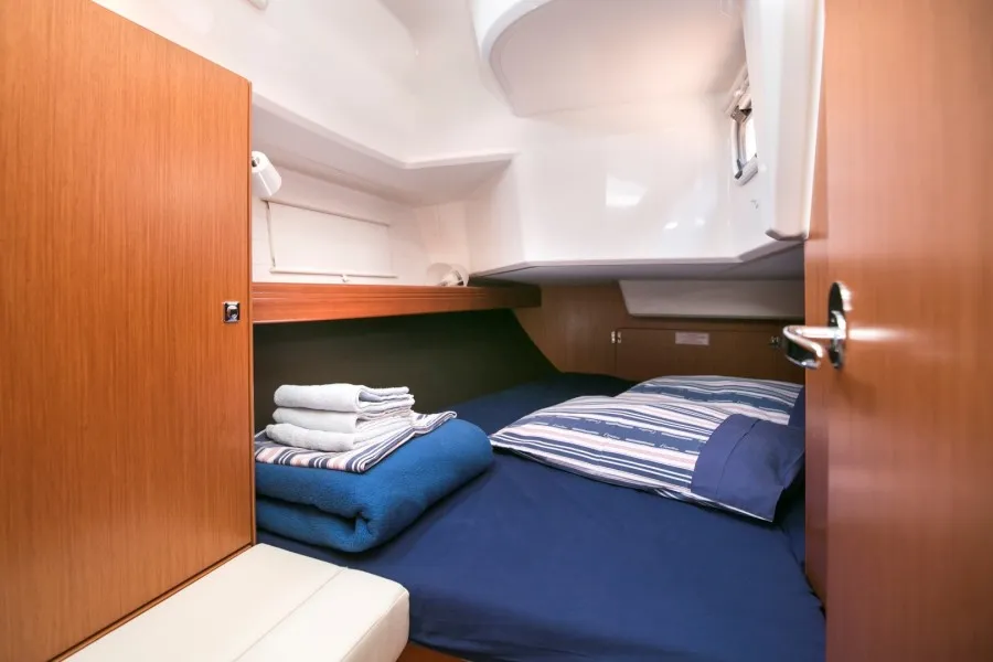 ALANI - Yelkenli içinde Trget