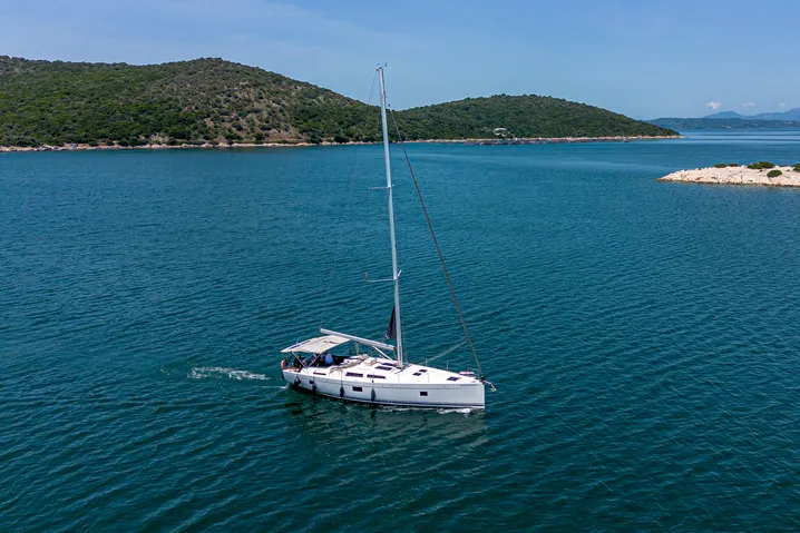 Quantum Wave - Sailboat in Preveza