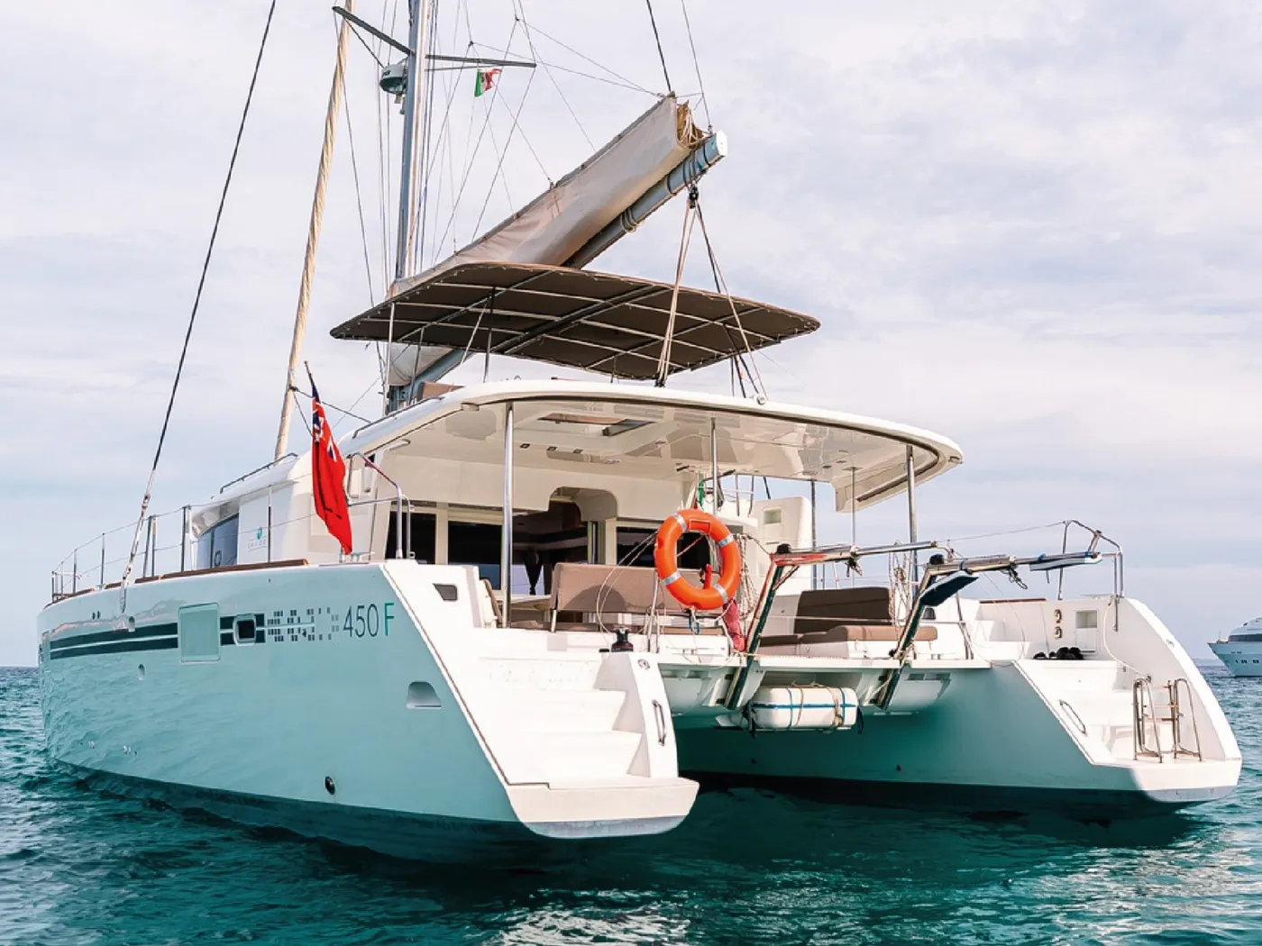 LLUNA - Catamaran in Sant Antoni de Portmany