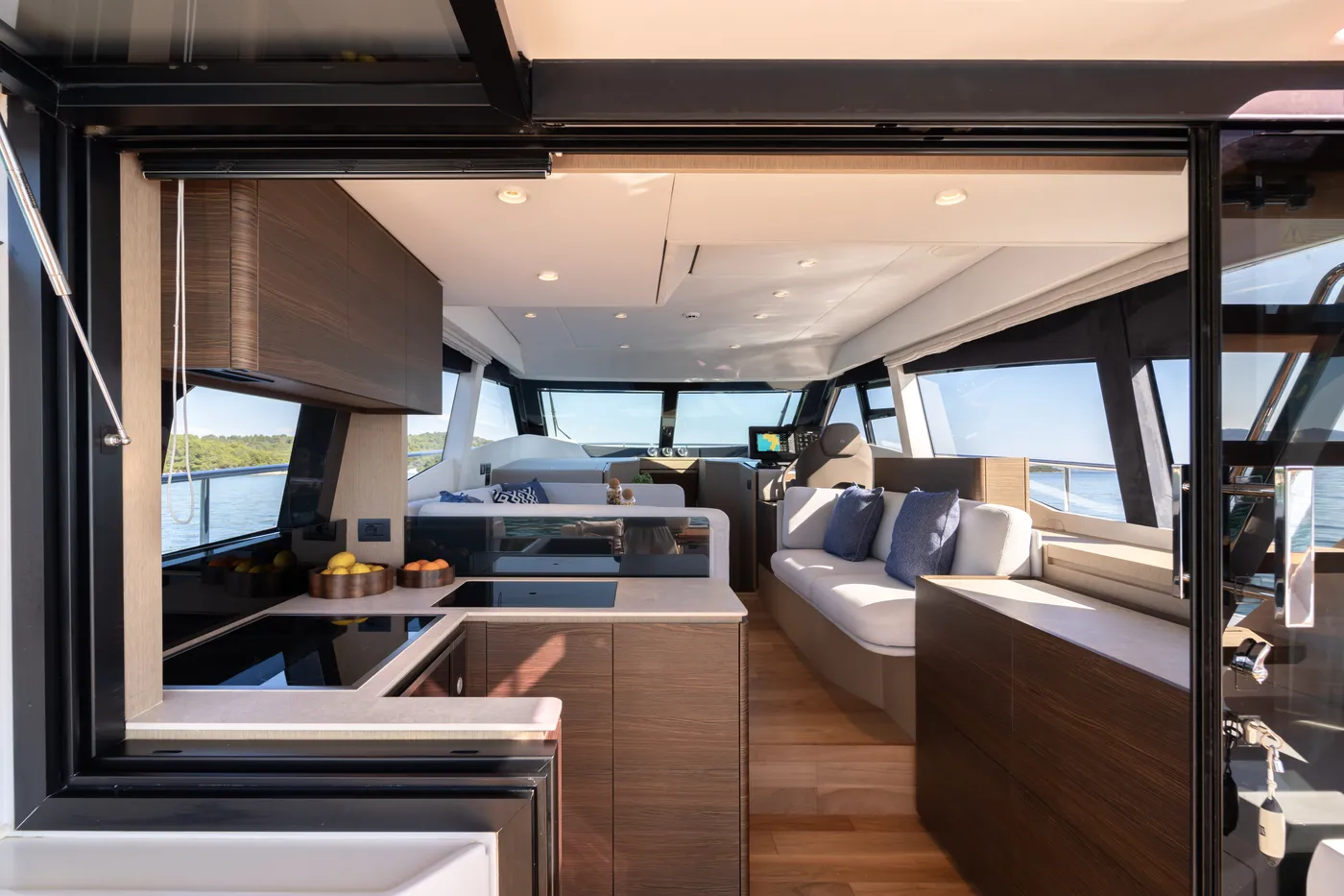 DDM29 - Motor Yacht in Bibinje