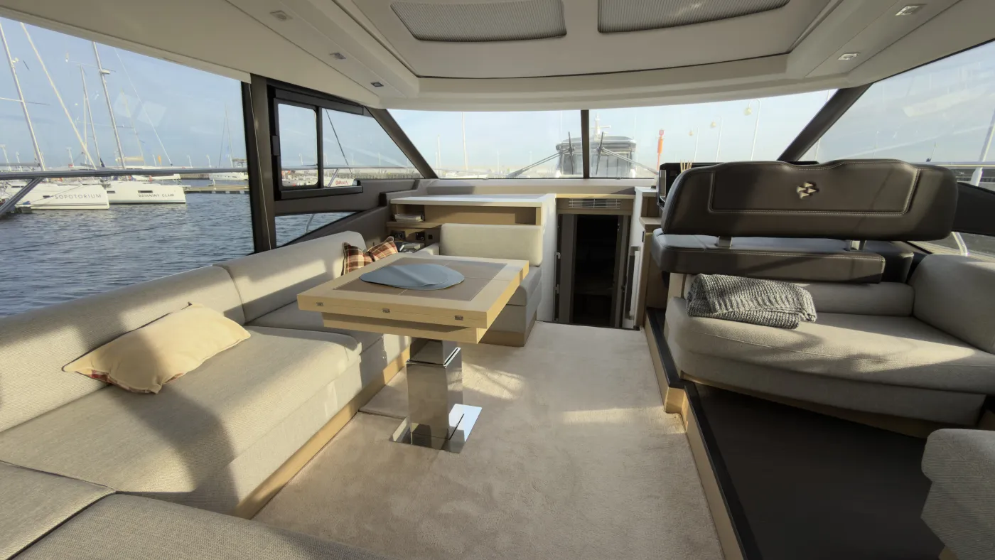 DZIANINY.CLUB 2 - Motor Yacht in Bibinje