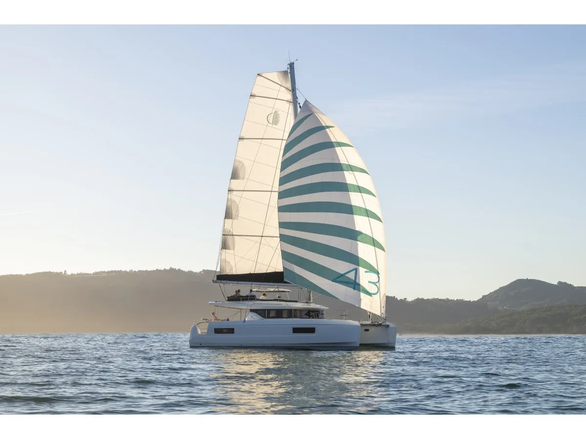 Solara - Catamaran in Pointe-à-Pitre