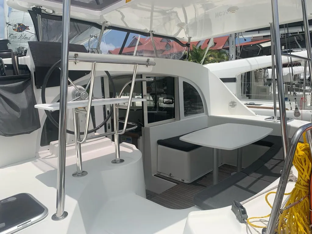 Pampero - Catamaran in Providence