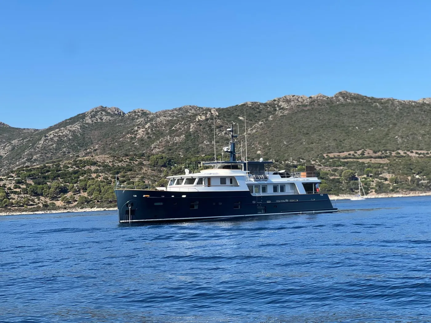 ARAOK II - Motor Yacht in Bonifacio