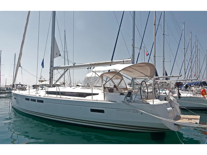 Aqua Kiss - Sailboat in Pula