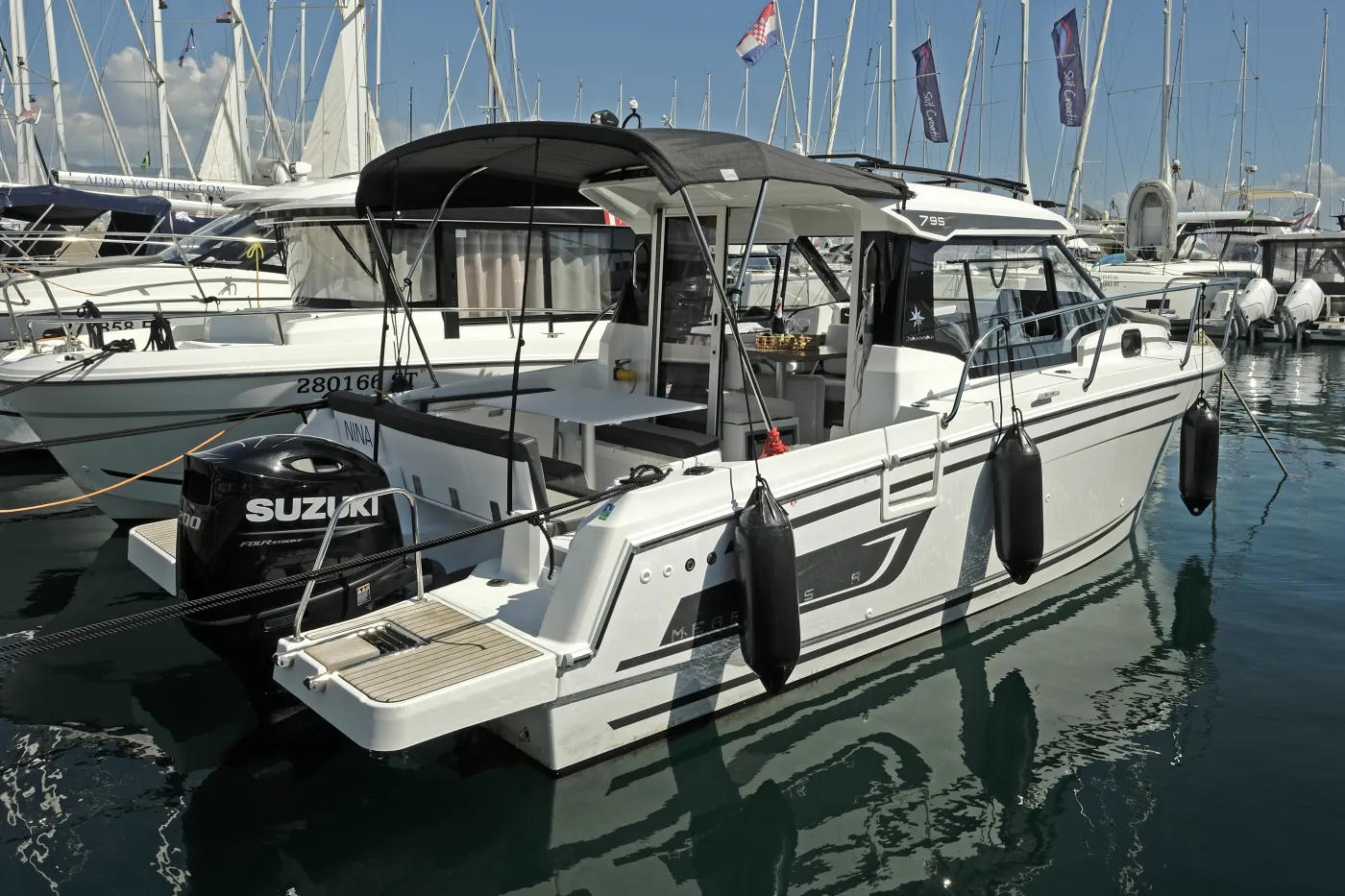 Nina - Motor Yacht in Split