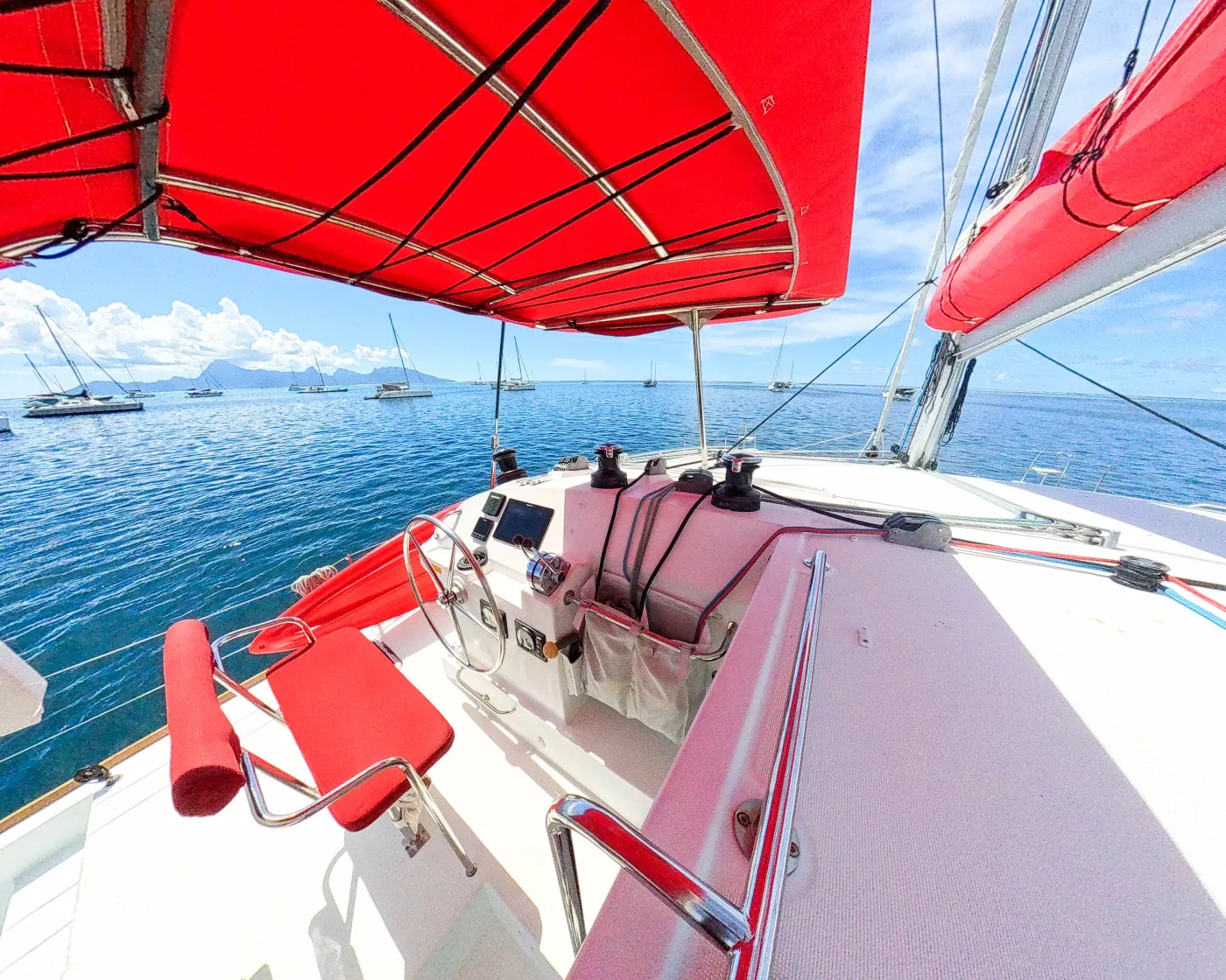 Poe Reva - Catamaran in Papeete