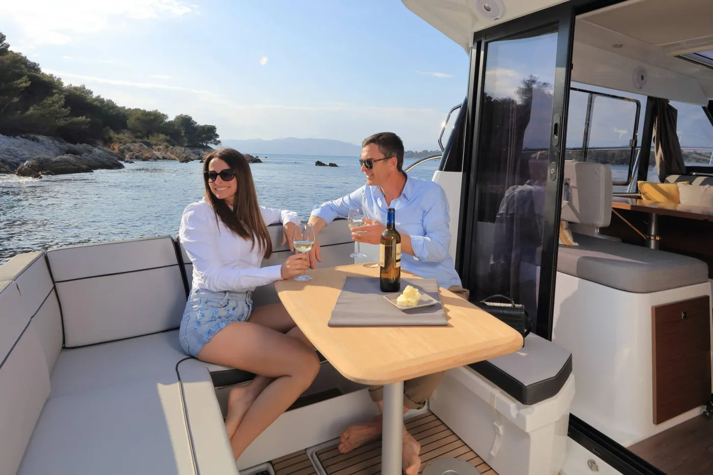 Hera II - Motor Yacht in Baia