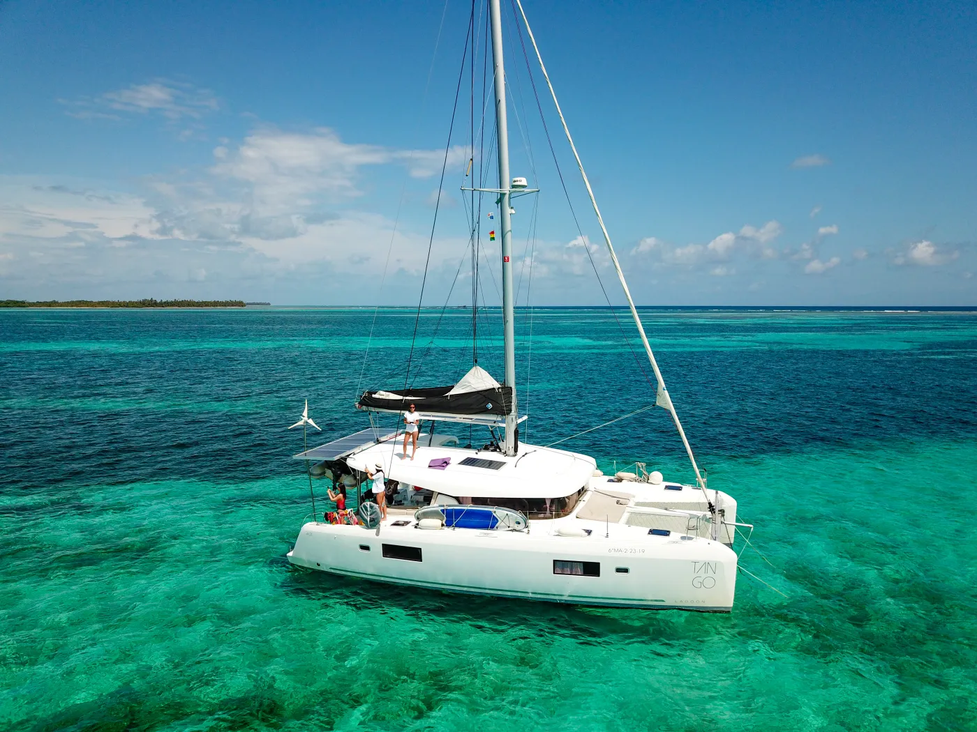 Tango - Catamaran in Lomas de Palmira