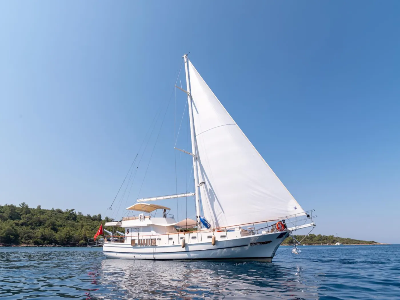 Bernis - Gulet içinde Göcek