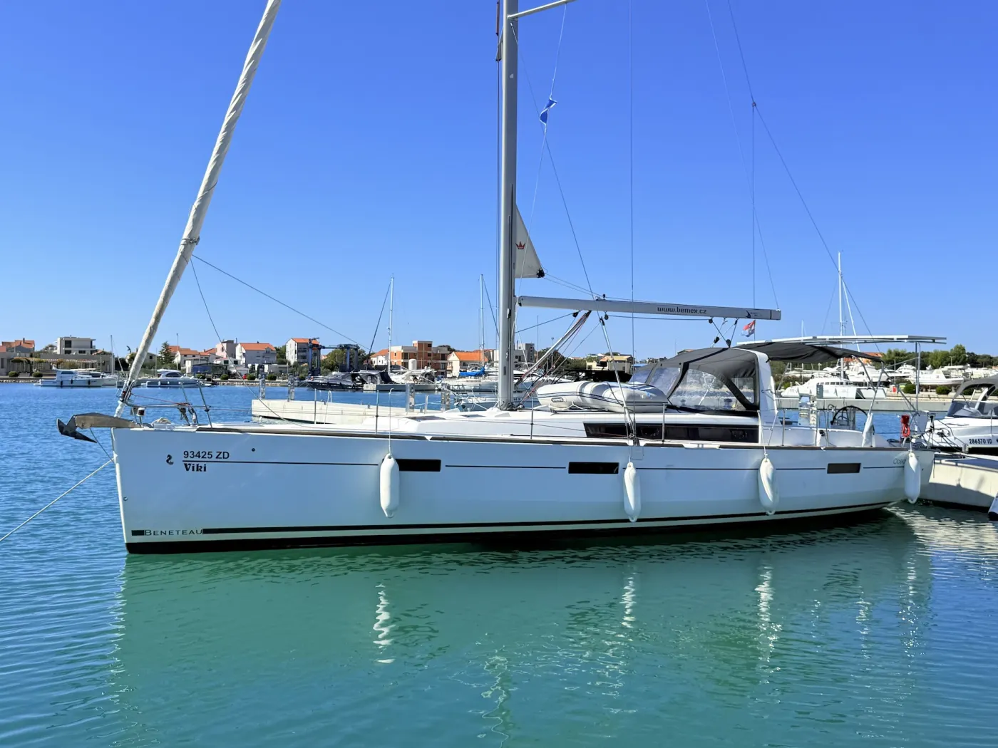 Viki - Sailboat in Bibinje