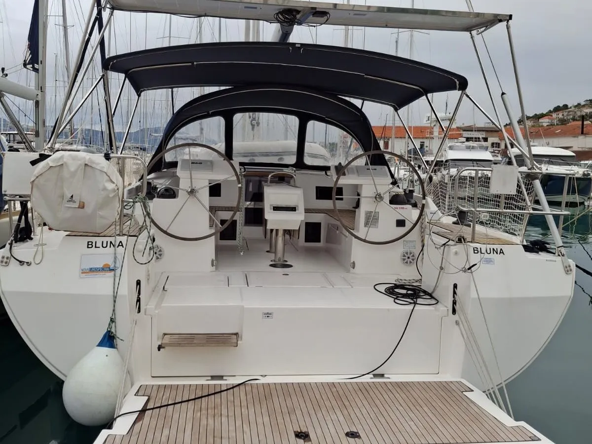 Bluna - Sailboat in Trogir