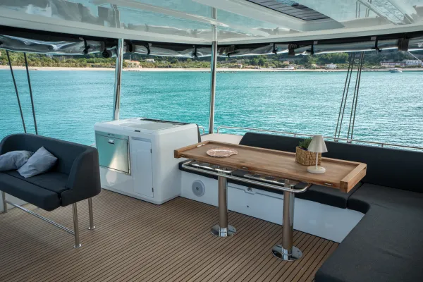 Flybridge
