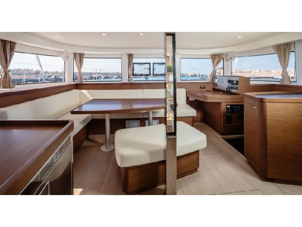 Colombo 40 - Premium line - Catamaran in Tropea
