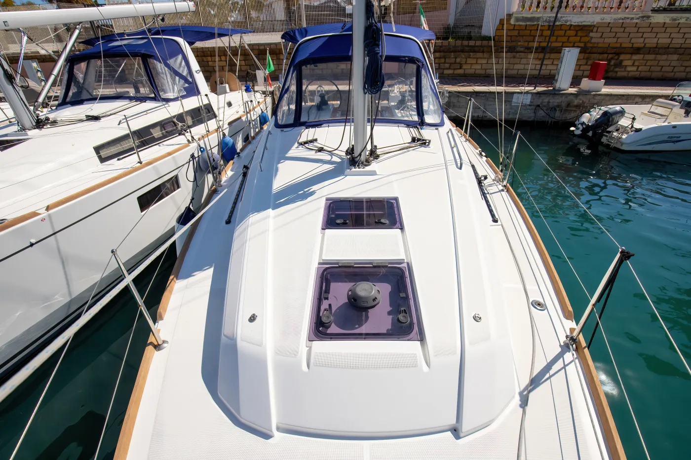 Levante - Standard line - Sailboat in Tonnarella