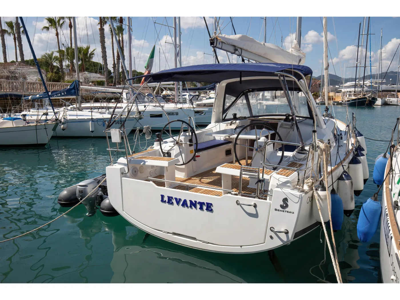 Levante - Standard line - Sailboat in Tonnarella