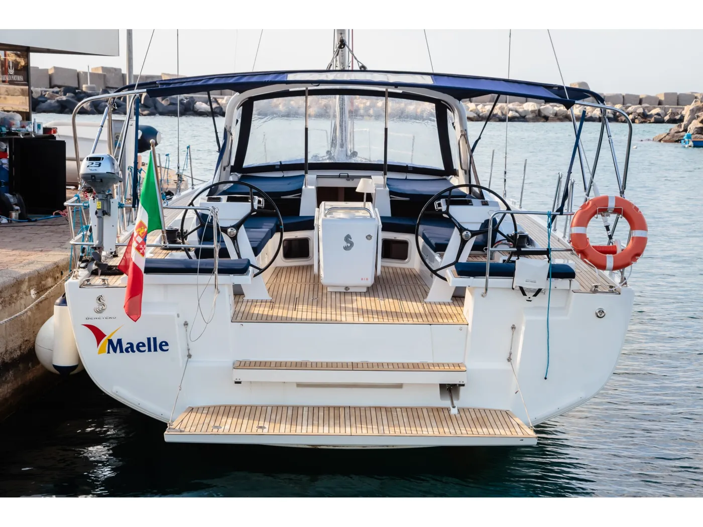 Maelle - Standard line - Sailboat in Tonnarella