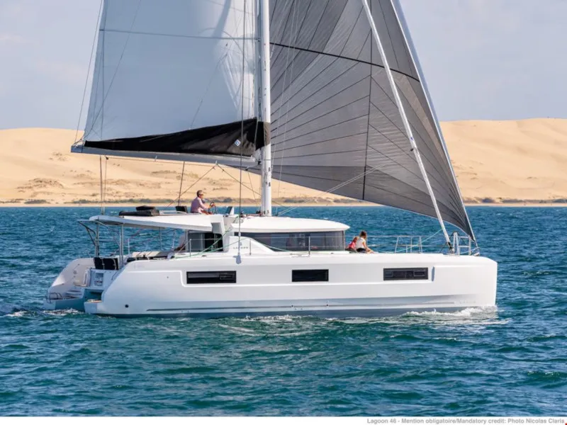 Tarocco - Premium line - Catamaran in Provincia della Gallura Nord-Est Sardegna